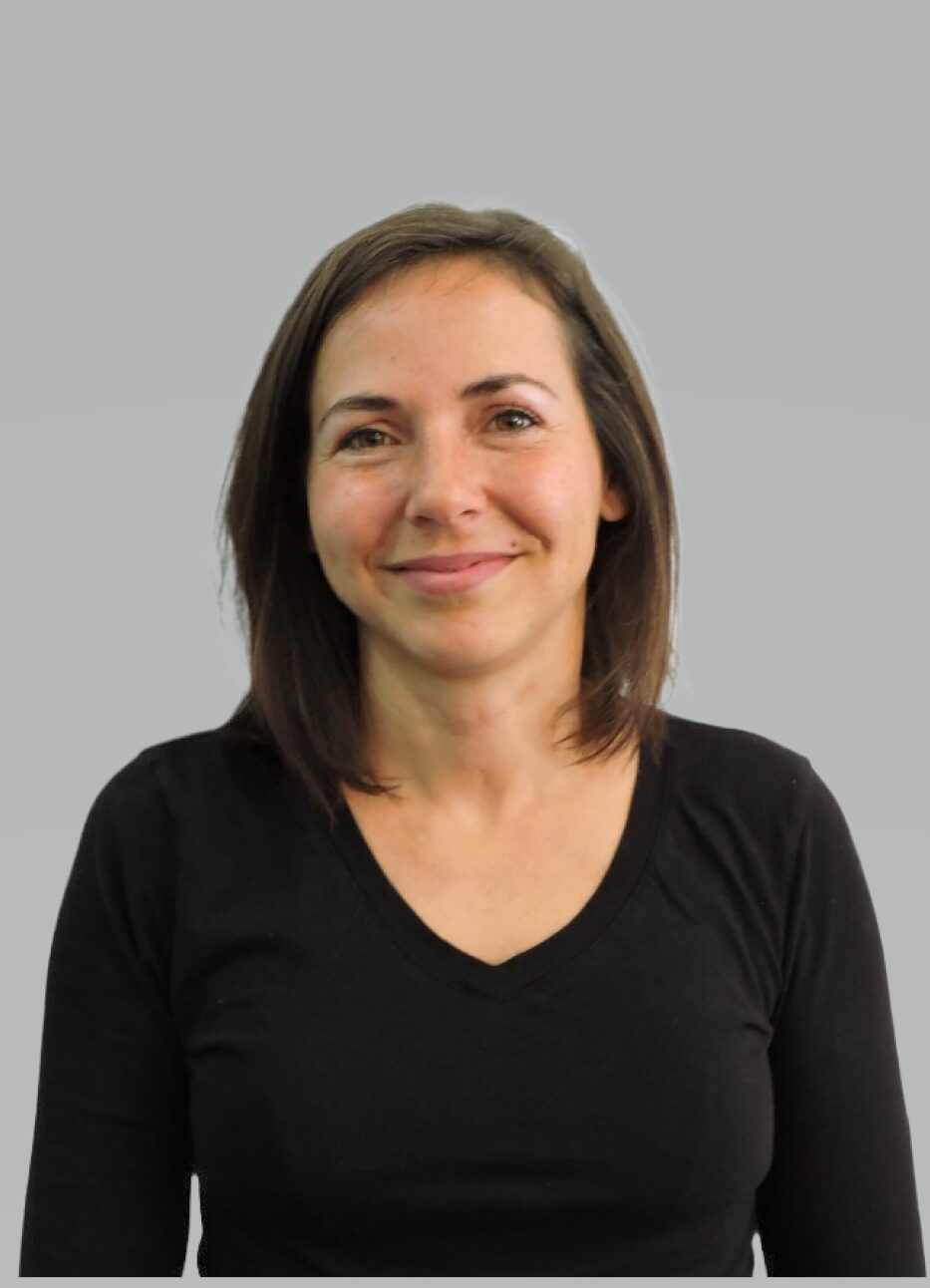Dr. Nora Ovtcharova naturopathic doctor in Hamilton and Stoney Creek