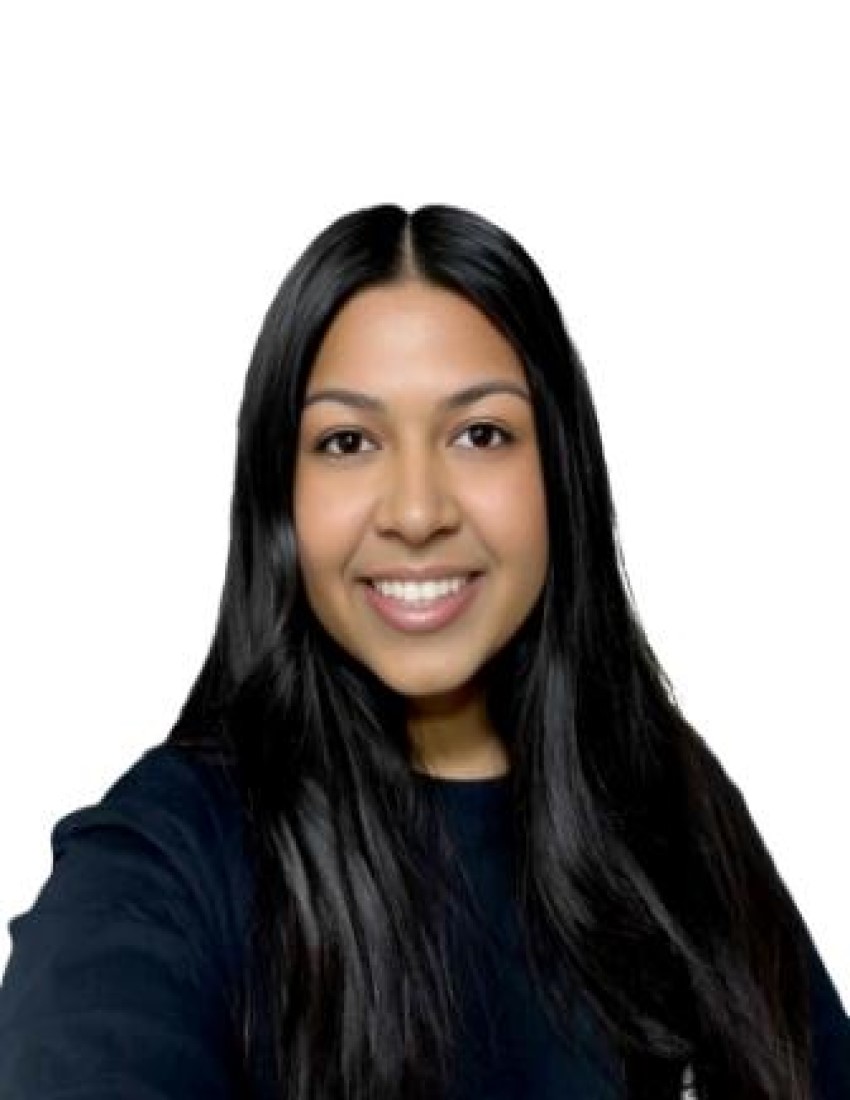 Savina Mann registered massage therapist in Hamilton and Stoney Creek